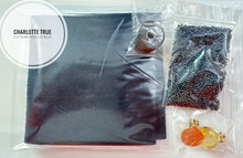 Load image into Gallery viewer, GEOMETRIC EARRINGS