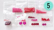 Load image into Gallery viewer, WILD FLOWER BRACELET
