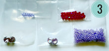 Load image into Gallery viewer, FLOWER EARRINGS
