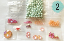 Load image into Gallery viewer, ROSE NECKLACE KIT
