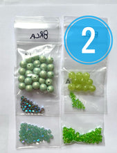 Load image into Gallery viewer, Lady necklace kit
