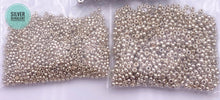 Cargar imagen en el visor de la galería, Doris bracelet - Seed beads
